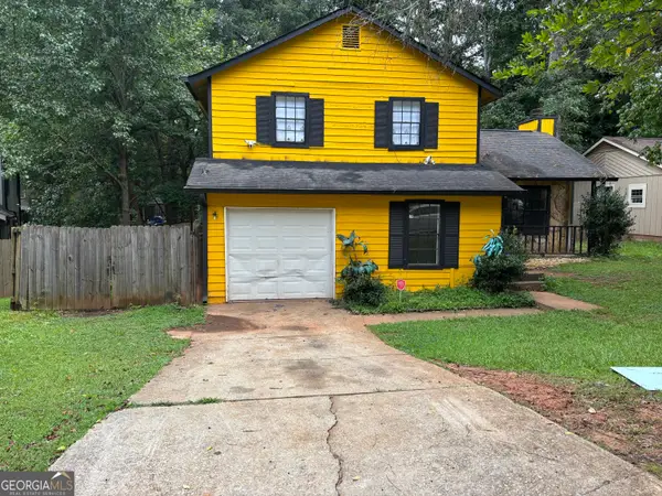 1036 Mainstreet Lake, Stone Mountain, GA 30088