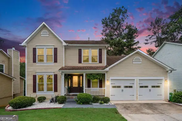 1975 Wynhurst Crossing, Stone Mountain, GA 30088