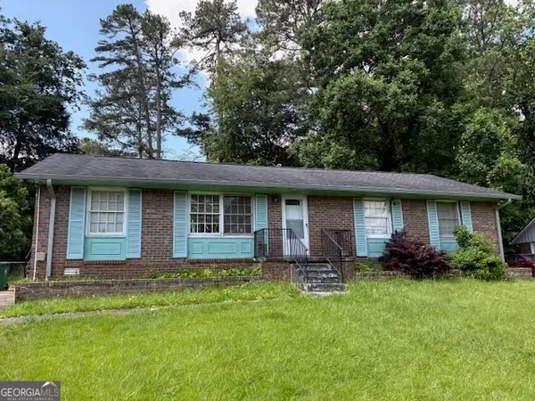 1487 Colony East Circle, Stone Mountain, GA 30083