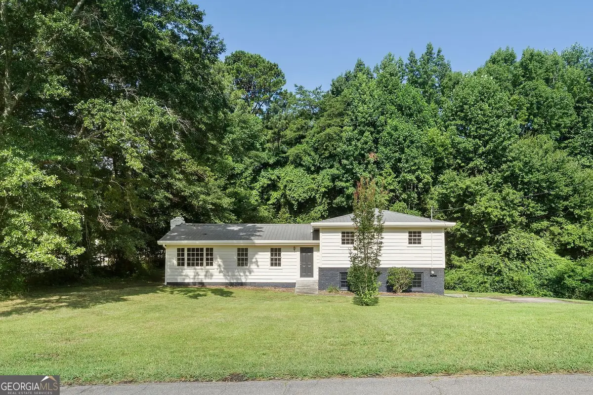 5525 Oak Grove Drive, Acworth, GA 30102 - #1