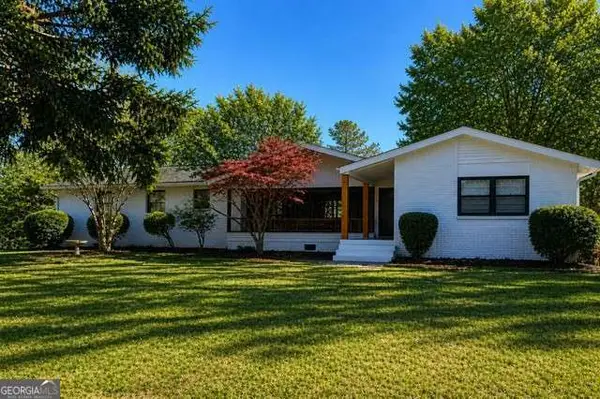 2425 Spratlin Mill Road, Hull, GA 30646