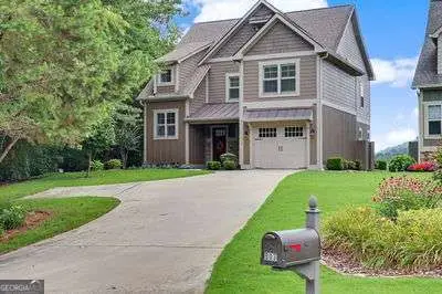 903 Elf School Road, Hayesville, NC 28904