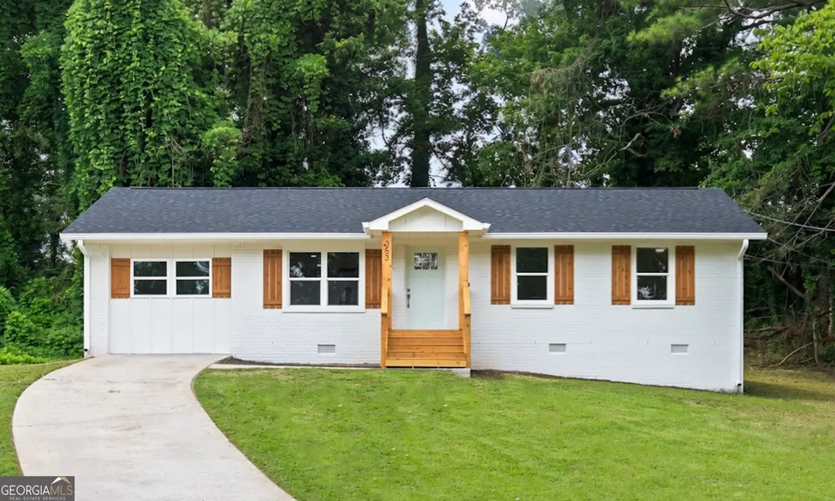 353 Roxbury Drive, Riverdale, GA 30274 - #1
