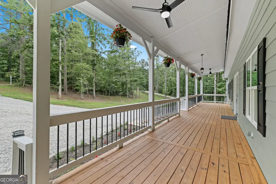 684 Mccrackin Rd, Lakemont, GA 30552 - #3