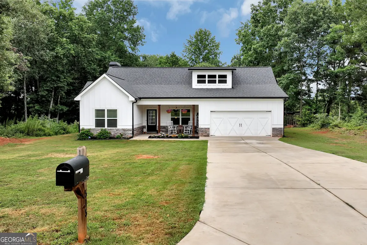 515 Forest Lake Road, Pendergrass, GA 30567 - #1