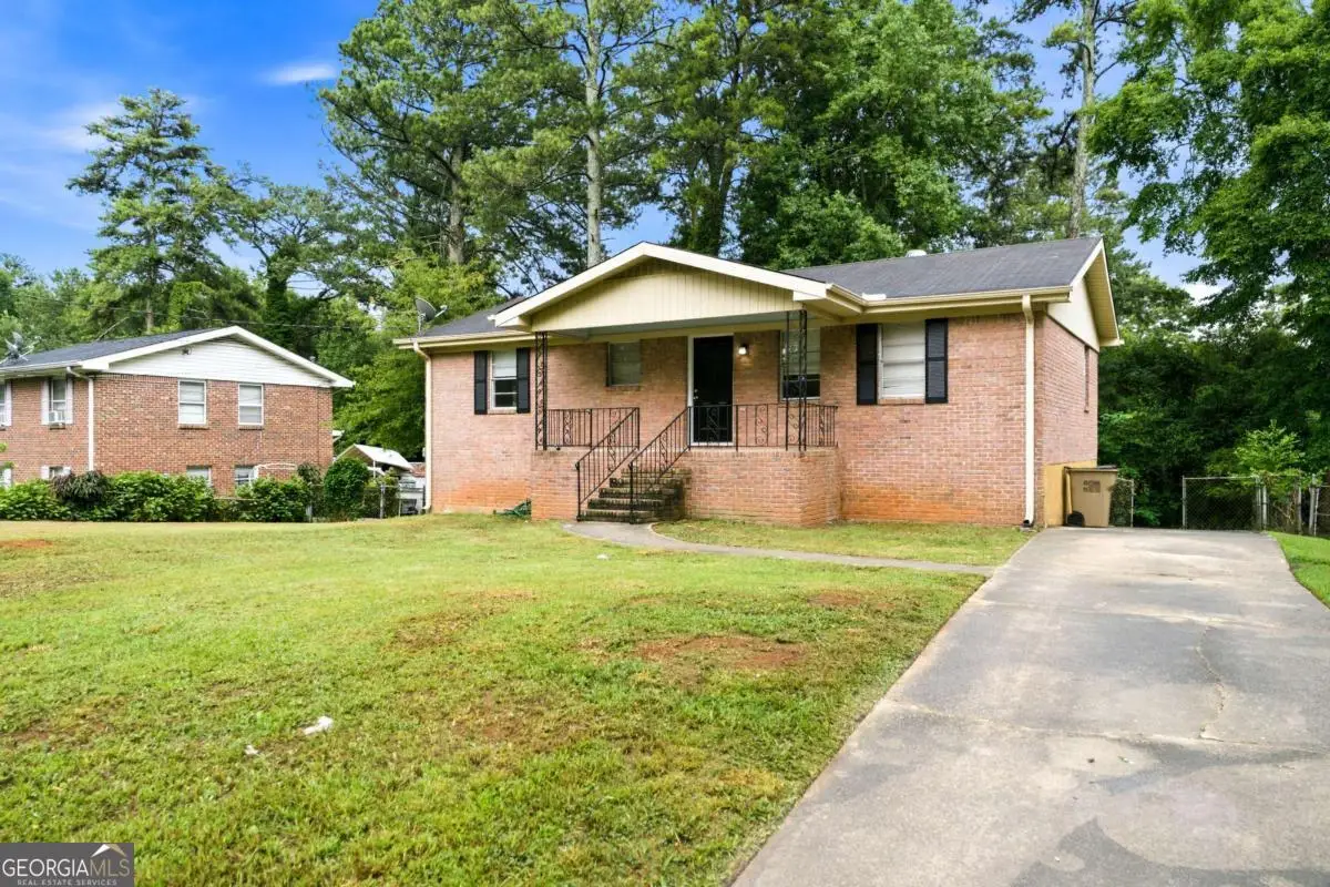 997 Pineglen Drive, Forest Park, GA 30297 - #1