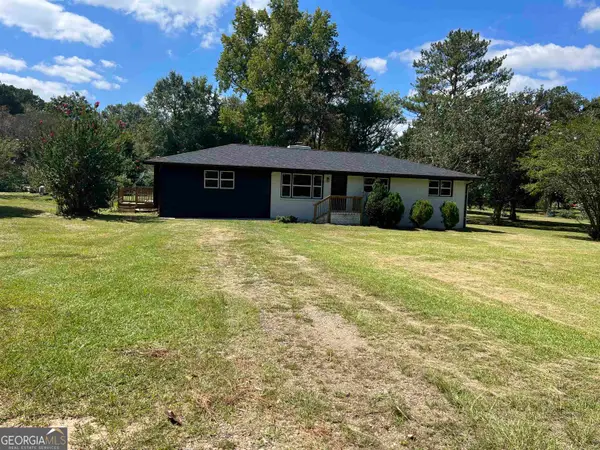 415 Crabapple Road, Fayetteville, GA 30215