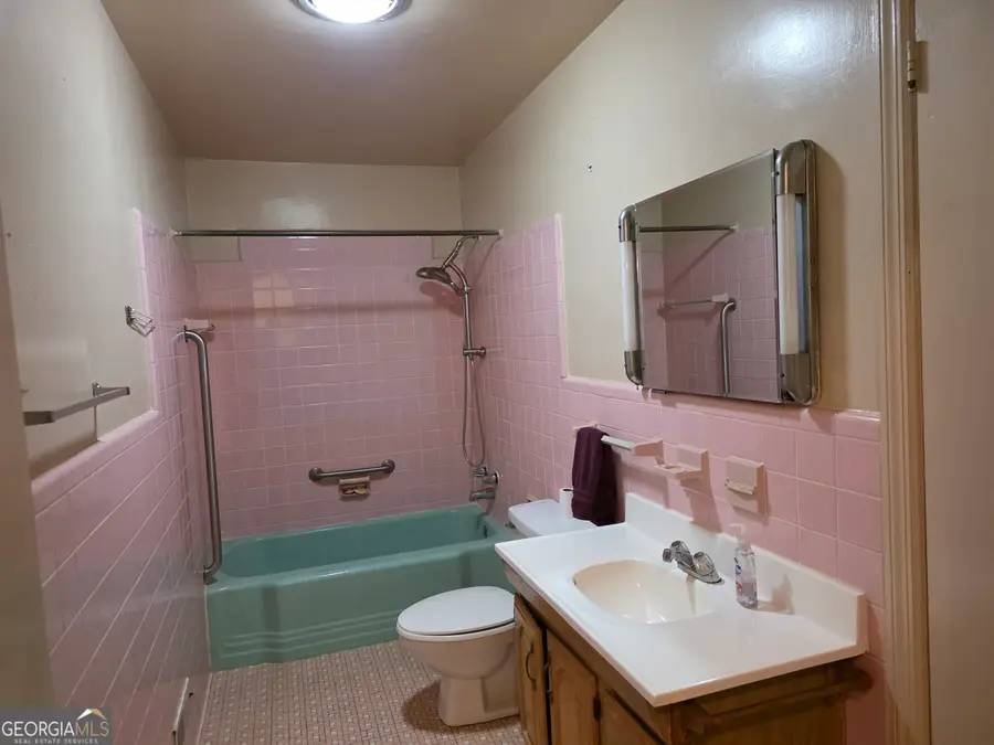 126 East Side, Tallapoosa, GA 30176 - #3