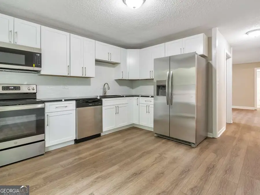 9138 Clubhouse Drive, Riverdale, GA 30274 - #3