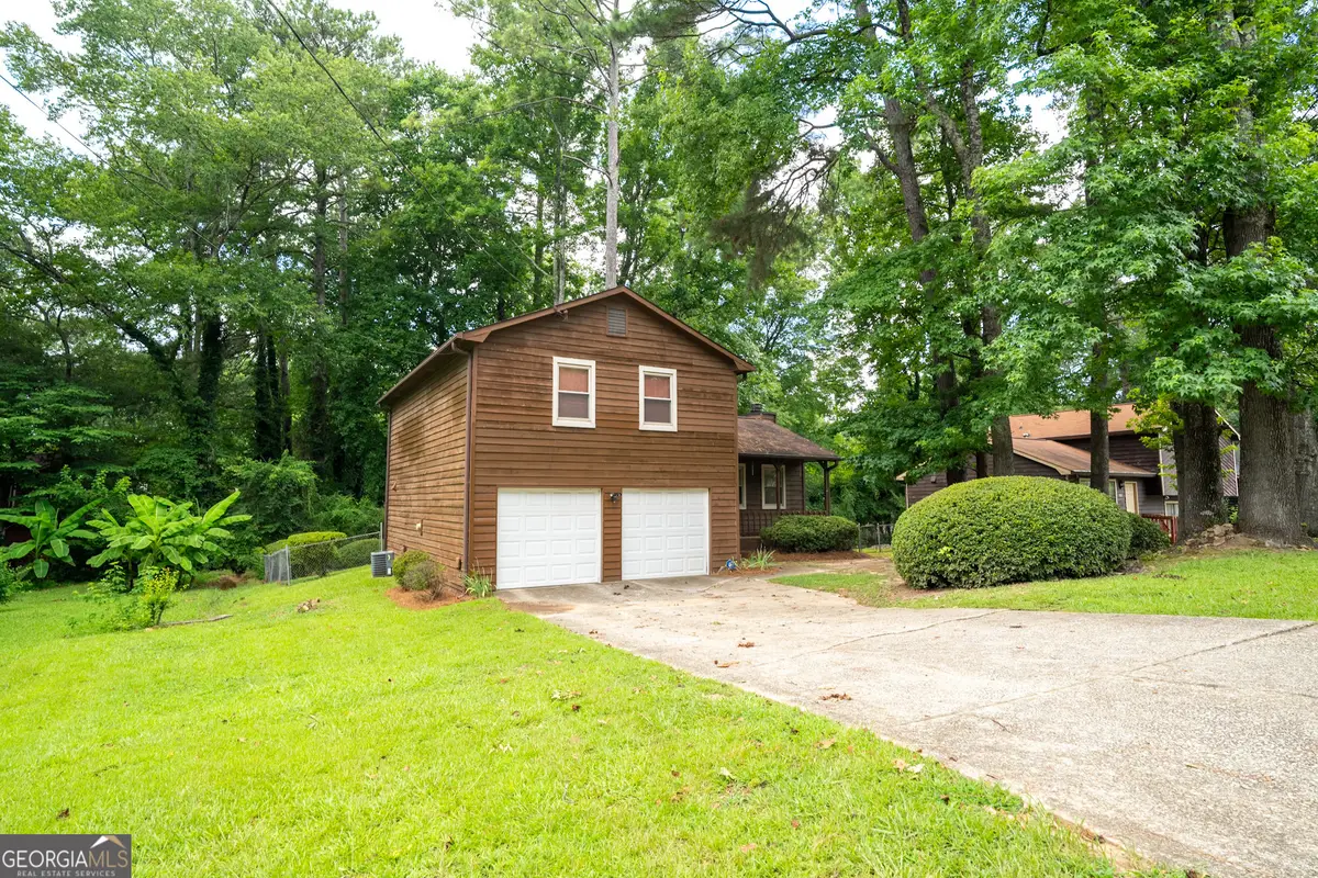 724 Ridge Avenue, Stone Mountain, GA 30083 - #1