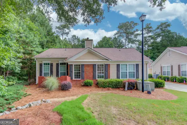 184 Camry Lane, Grayson, GA 30017