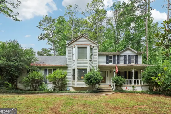 145 Red Oak Drive, Fayetteville, GA 30214