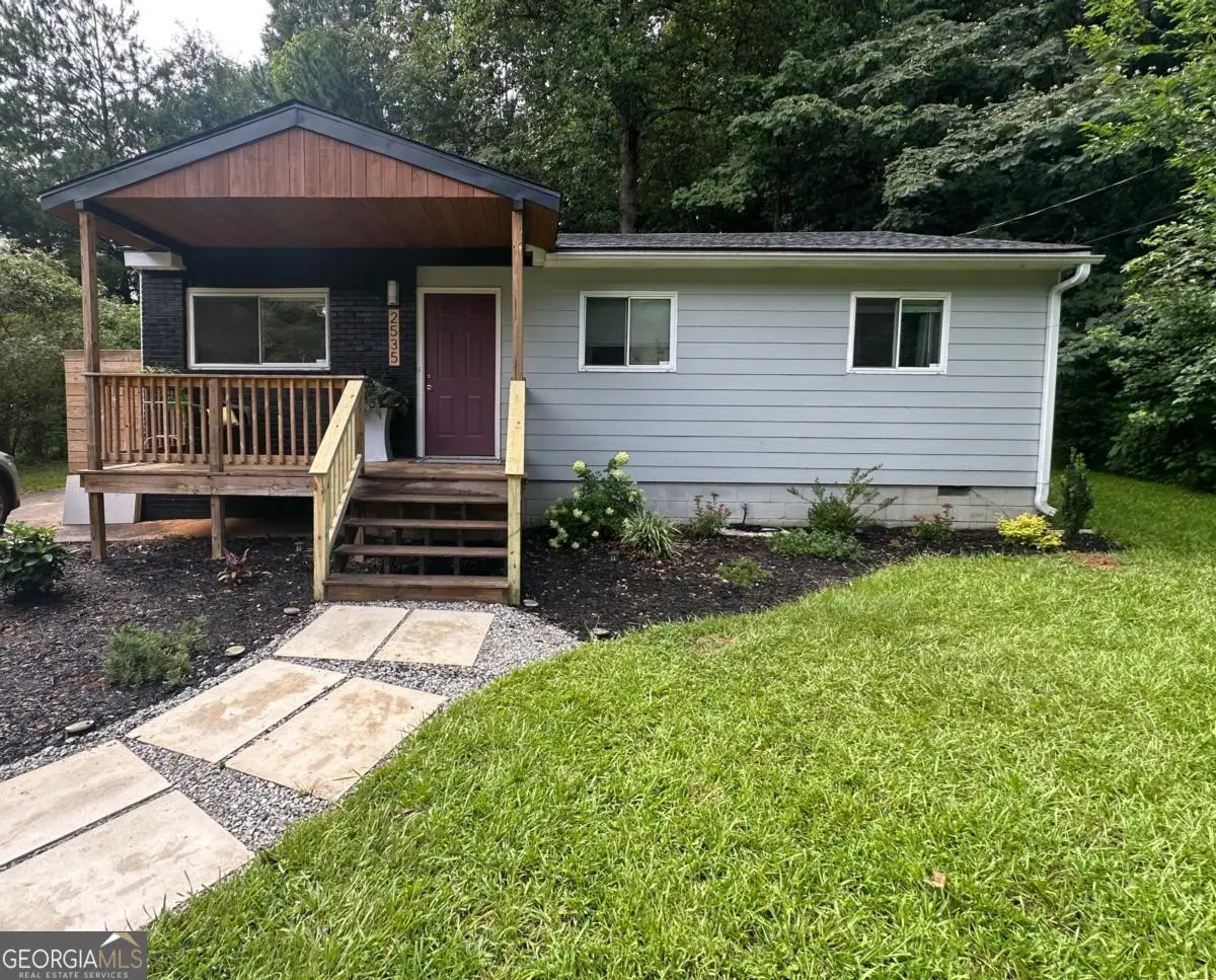 2535 Abner Pl Nw, Atlanta, GA 30318 - #1
