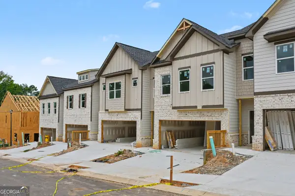 4351 Fern River Bend #32, Norcross, GA 30093