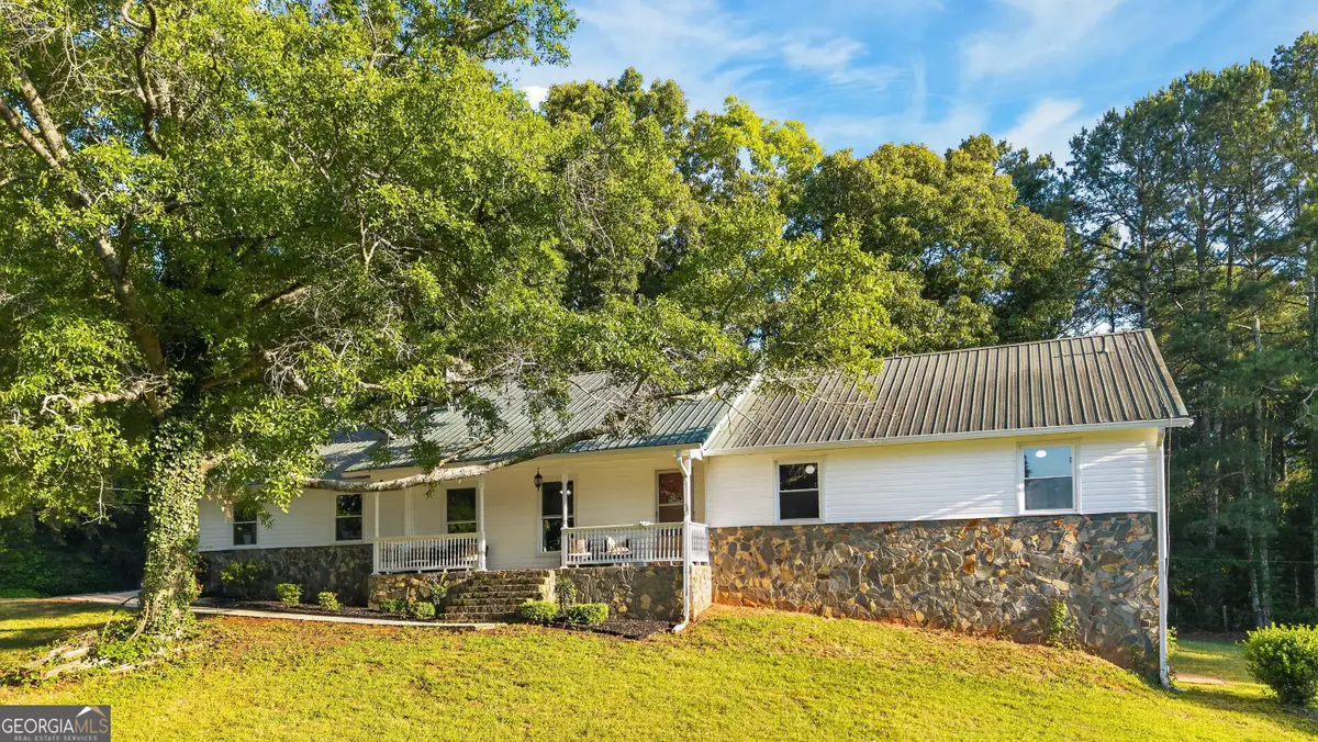 662 Highway 18 W, Barnesville, GA 30204 - #1