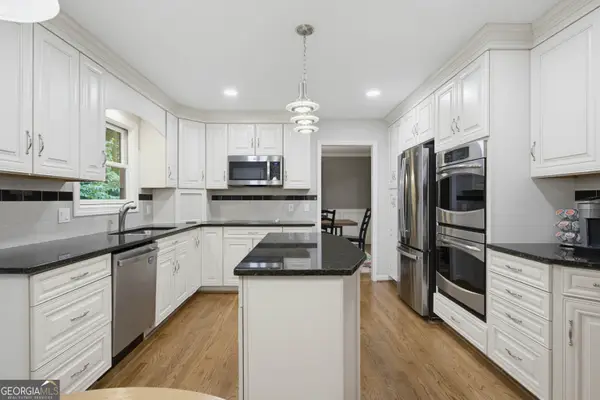 2210 Smoke Stone Circle, Marietta, GA 30062