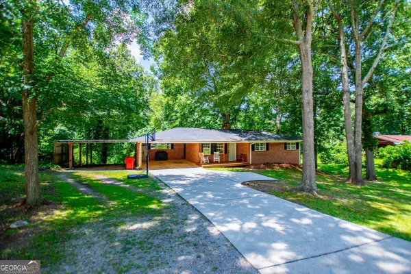130 Forest Hill Road, Bowdon, GA 30108