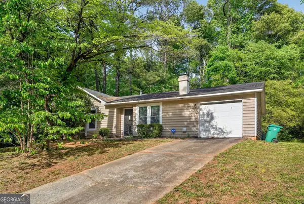 4070 Chimney Ridge Way, Ellenwood, GA 30294