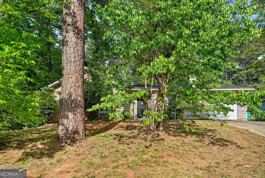 4070 Chimney Ridge Way, Ellenwood, GA 30294 - #2
