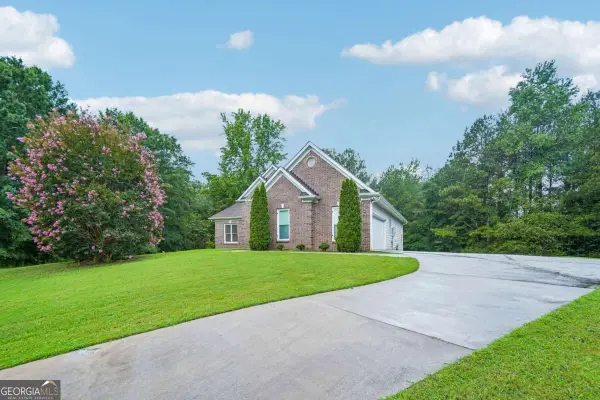 145 Clear Spring Lane, Oxford, GA 30054