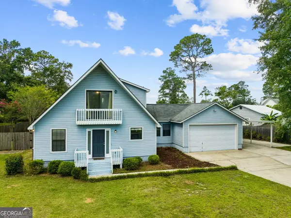 15 Horseshoe Court W, Waverly, GA 31565