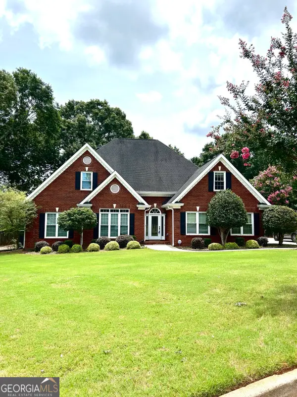 5899 Alpine Court, Hoschton, GA 30548
