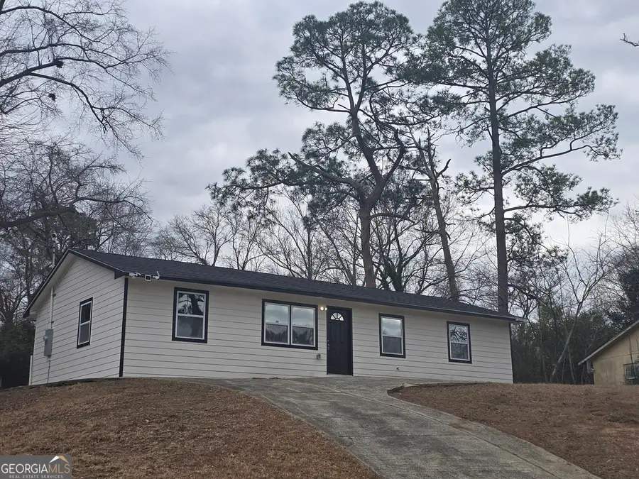 4370 Ashland Drive, Macon, GA 31206 - #2