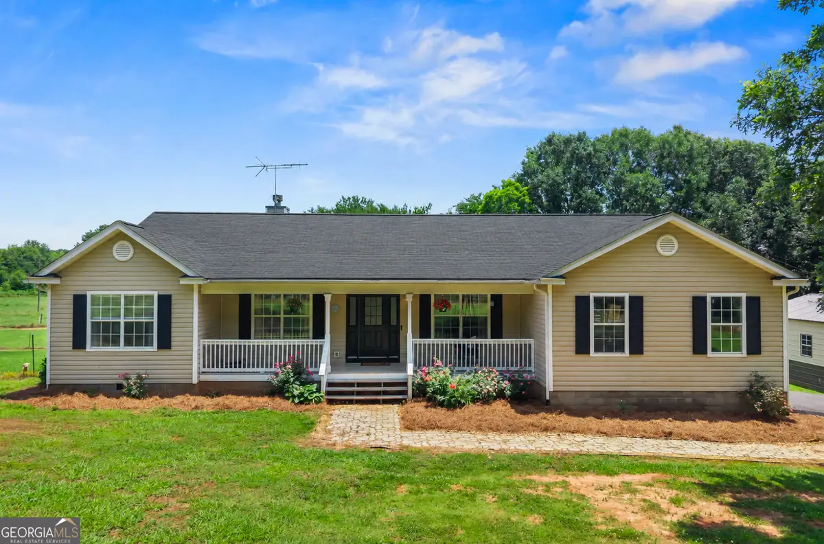 1649 Brays Lake Road, Royston, GA 30662 - #1