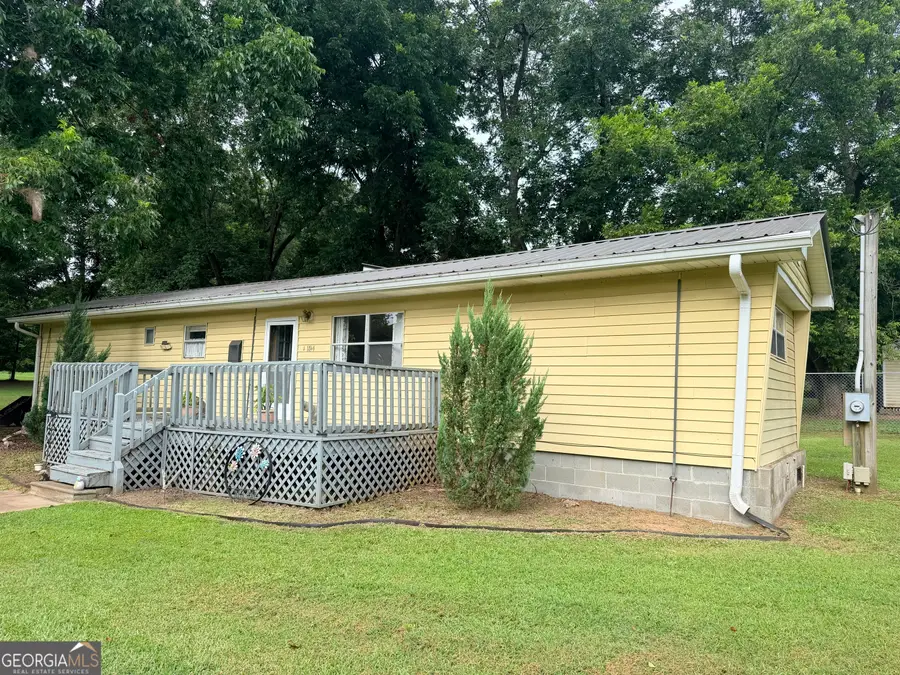 124 Church St, Moreland, GA 30259 - #2