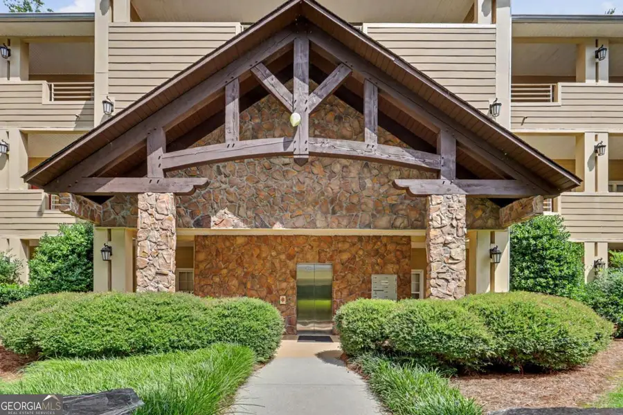 112 Gleneagle Court #303, Clayton, GA 30525 - #2