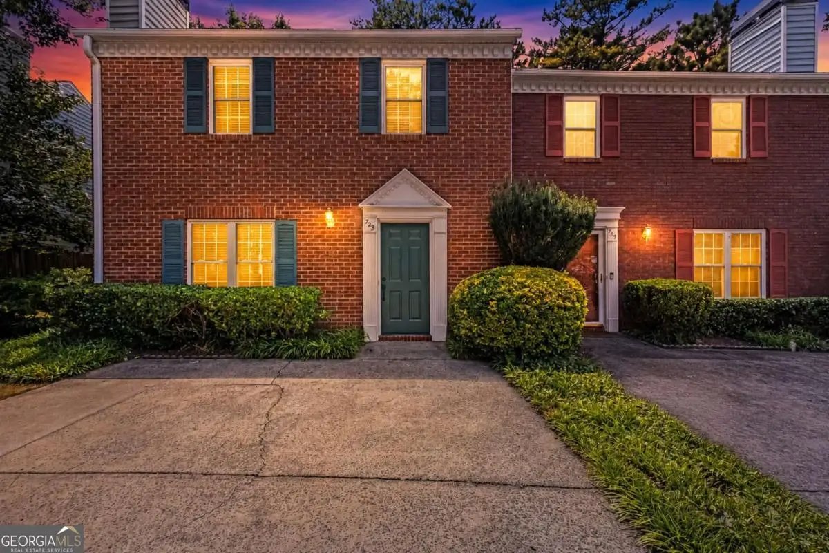 725 Anderson Walk, Marietta, GA 30062 - #1