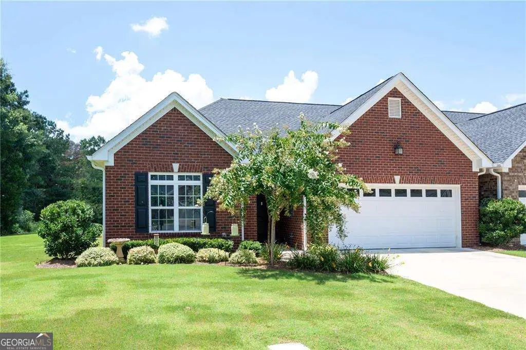 121 Freedoms Way, Calhoun, GA 30701 - #1