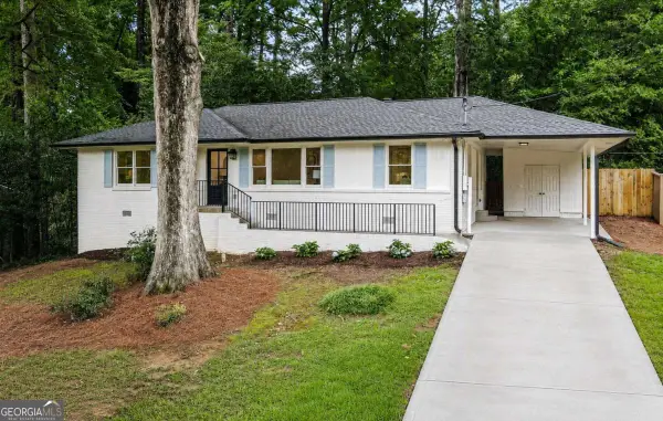 1875 Ravenwood Way Ne, Atlanta, GA 30329