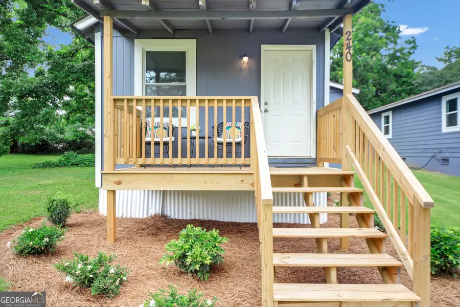 240 Jackson Street, Barnesville, GA 30204 - #2