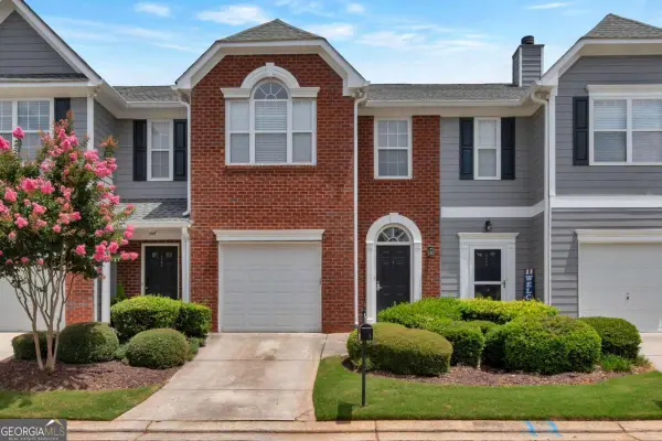 6243 Shoreview Circle, Flowery Branch, GA 30542