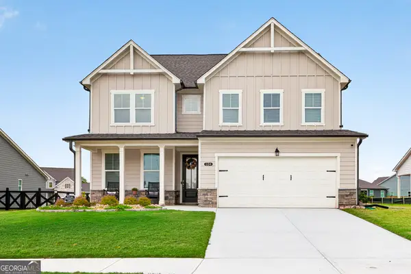 104 Grand Meadows Drive, Hoschton, GA 30548