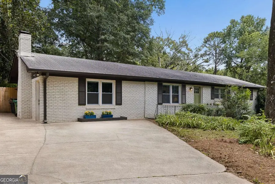 412 Derbyshire Drive, Stone Mountain, GA 30088 - #2
