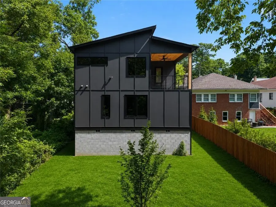 1666 S Gordon Street Sw, Atlanta, GA 30310 - #3