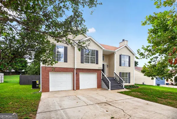 2594 Deann Drive, Ellenwood, GA 30294