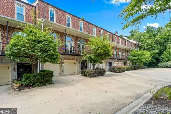 5512 Glenridge Drive #K, Atlanta, GA 30342