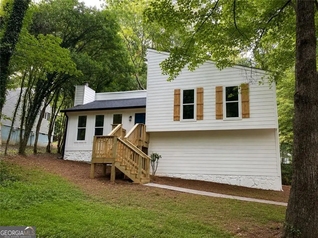 605 Dover Street Ne, Marietta, GA 30066 - #1