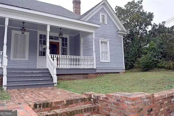 203 N Washington Avenue, Eatonton, GA 31024