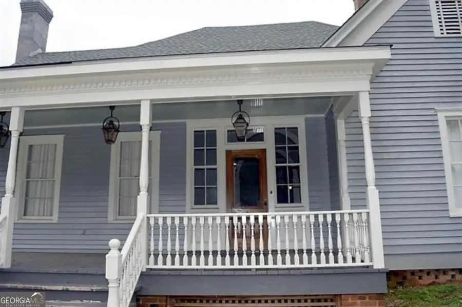 203 N Washington Avenue, Eatonton, GA 31024 - #2