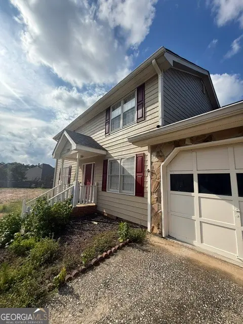 1726 Ridgedale Drive, Snellville, GA 30078