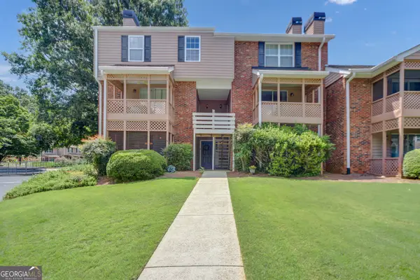 330 Quail Run, Roswell, GA 30076