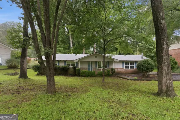 2162 Chestnut Place, Lithia Springs, GA 30122