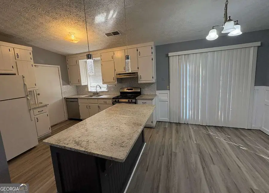 859 Sheppard Road, Stone Mountain, GA 30083 - #3