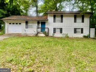 562 Roxbury Drive, Riverdale, GA 30274 - #1