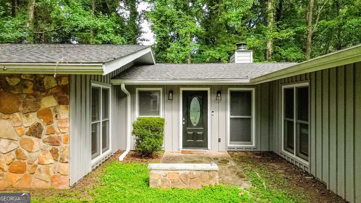 1328 Hidden Hills Parkway, Stone Mountain, GA 30088 - #1