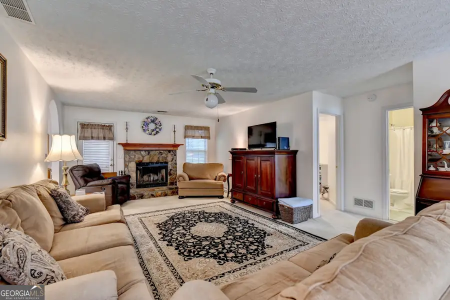 940 Willow Springs Court, Loganville, GA 30052 - #2